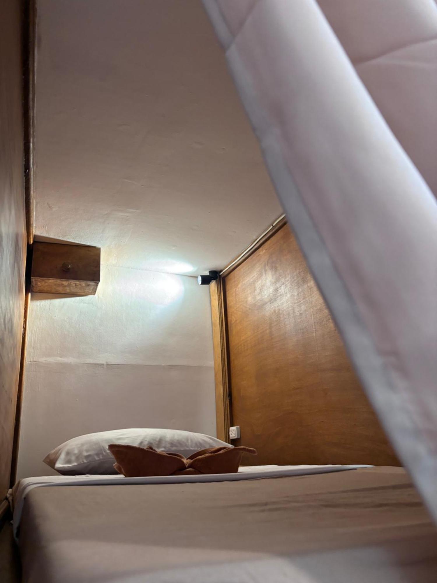 Paradiso Hostel El Nido Bagian luar foto